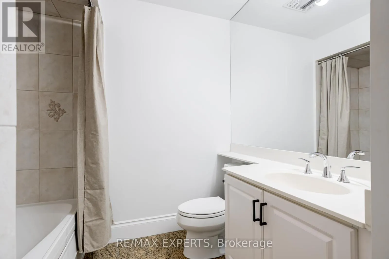 408 - 53 WOODBRIDGE AVENUE N
