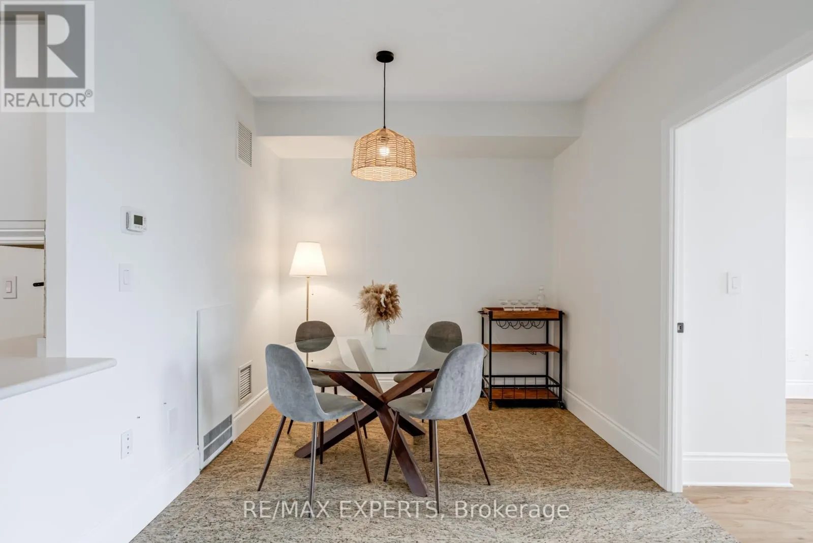 408 - 53 WOODBRIDGE AVENUE N