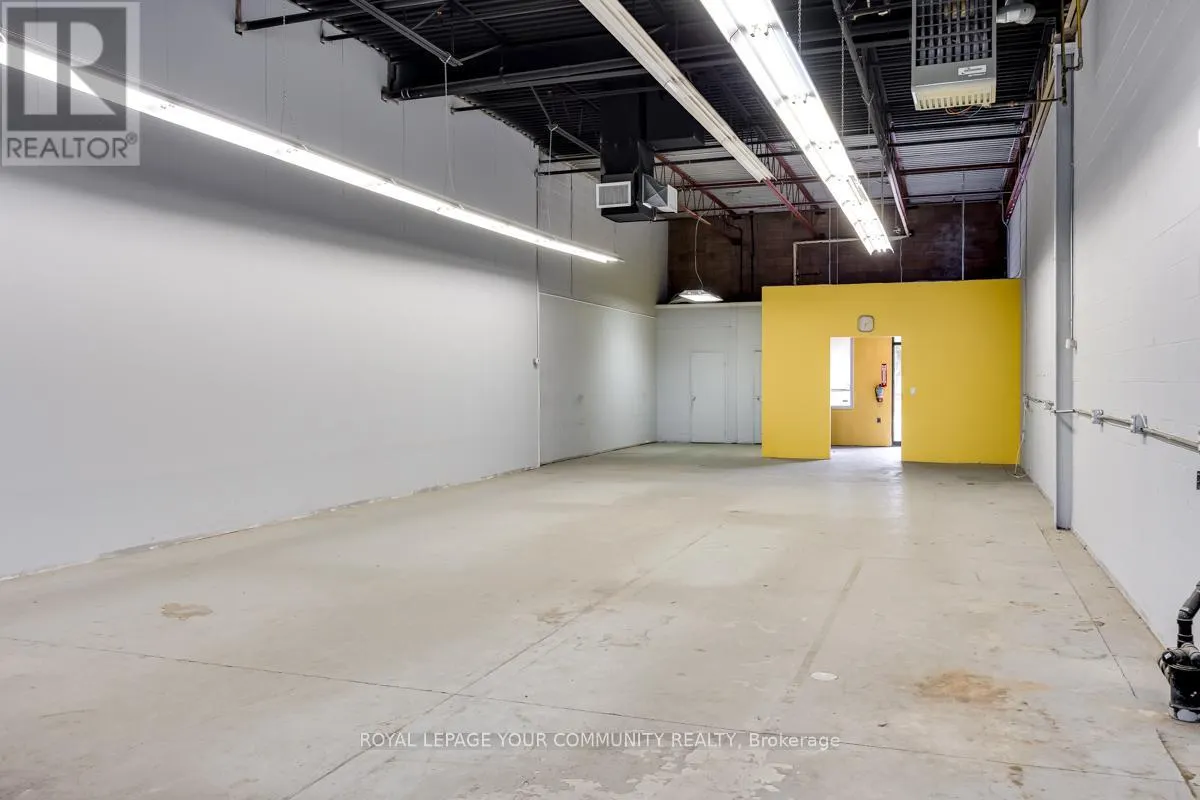 4 - 255 INDUSTRIAL PARKWAY S
