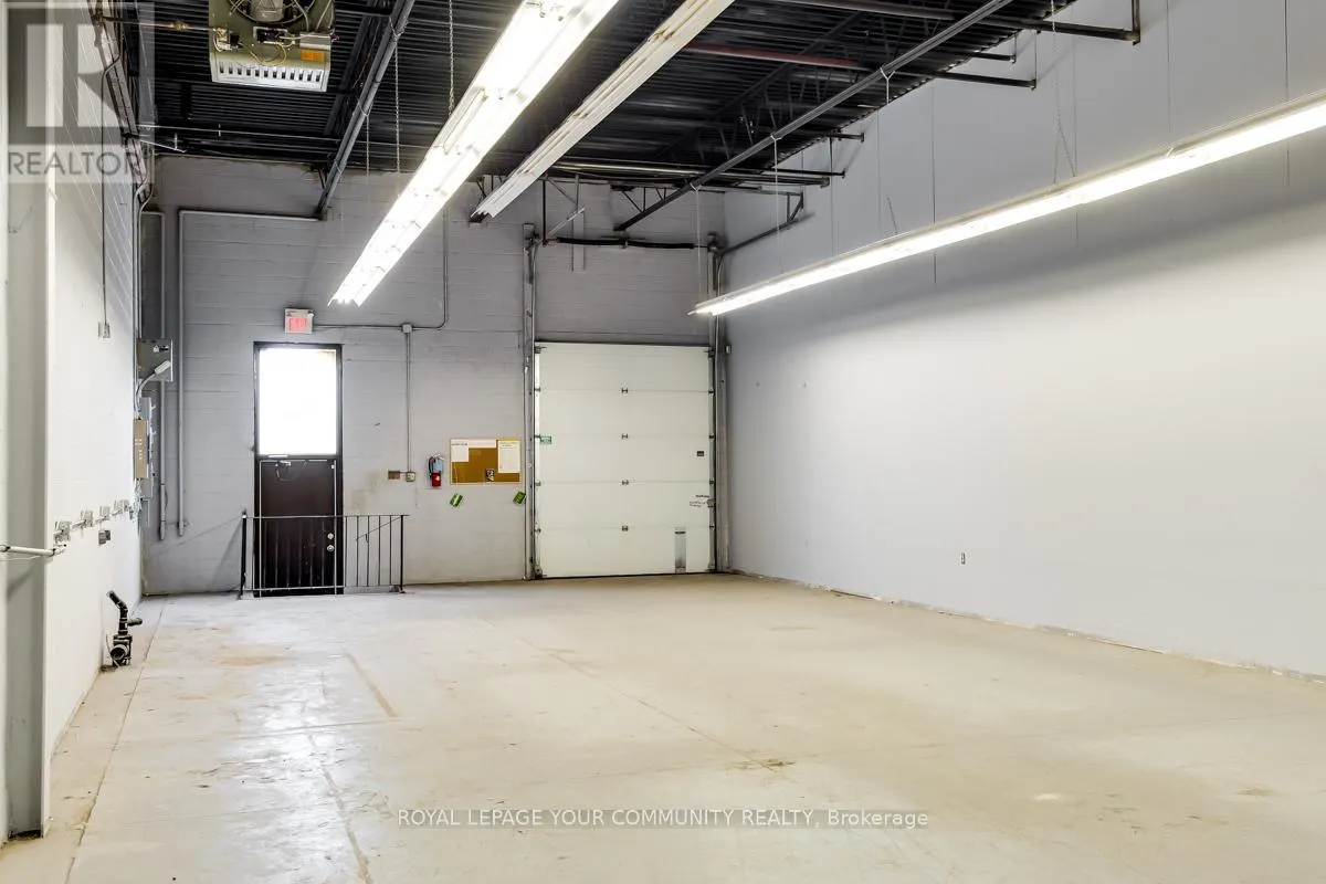 4 - 255 INDUSTRIAL PARKWAY S