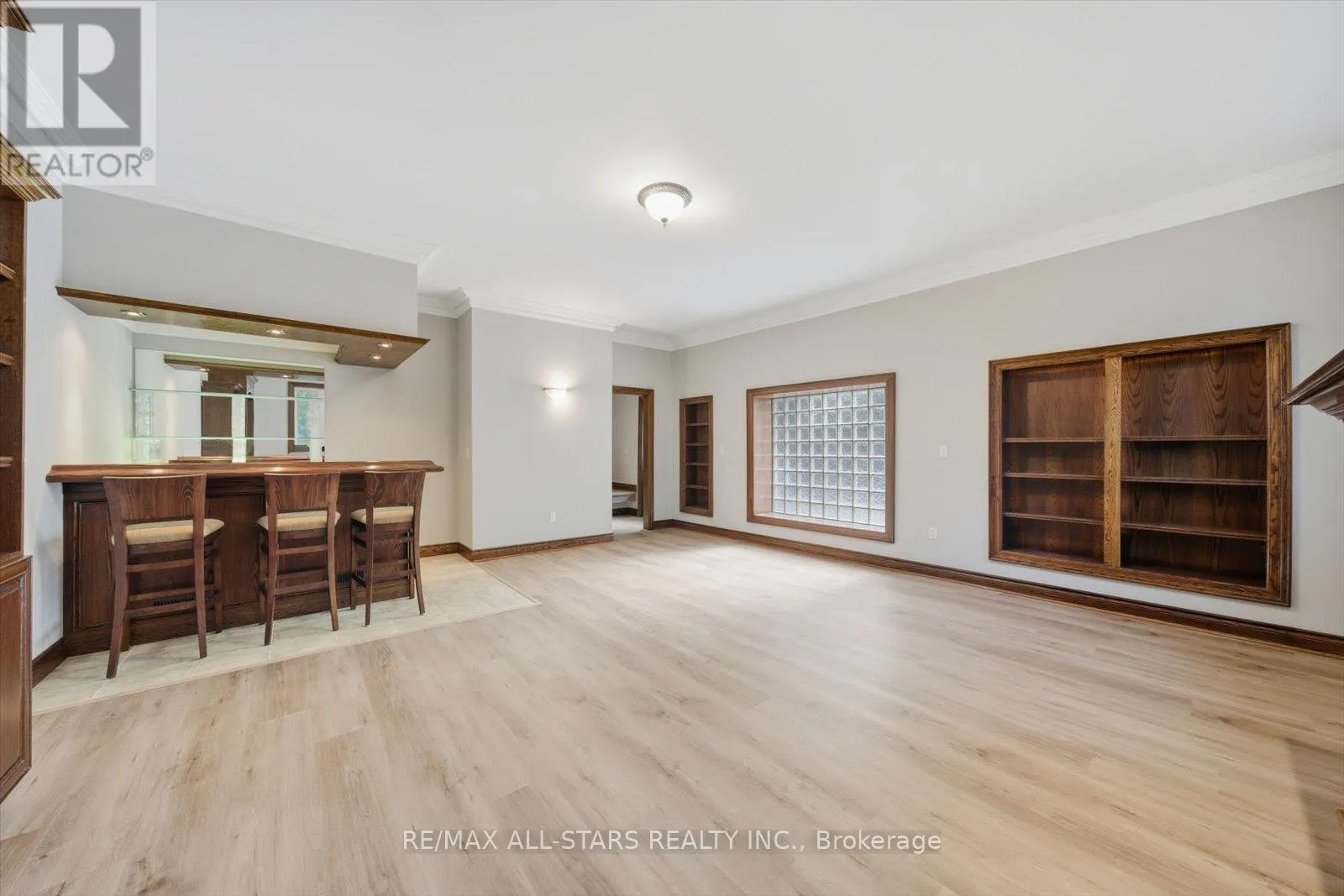 40 ALGONQUIN FOREST DRIVE