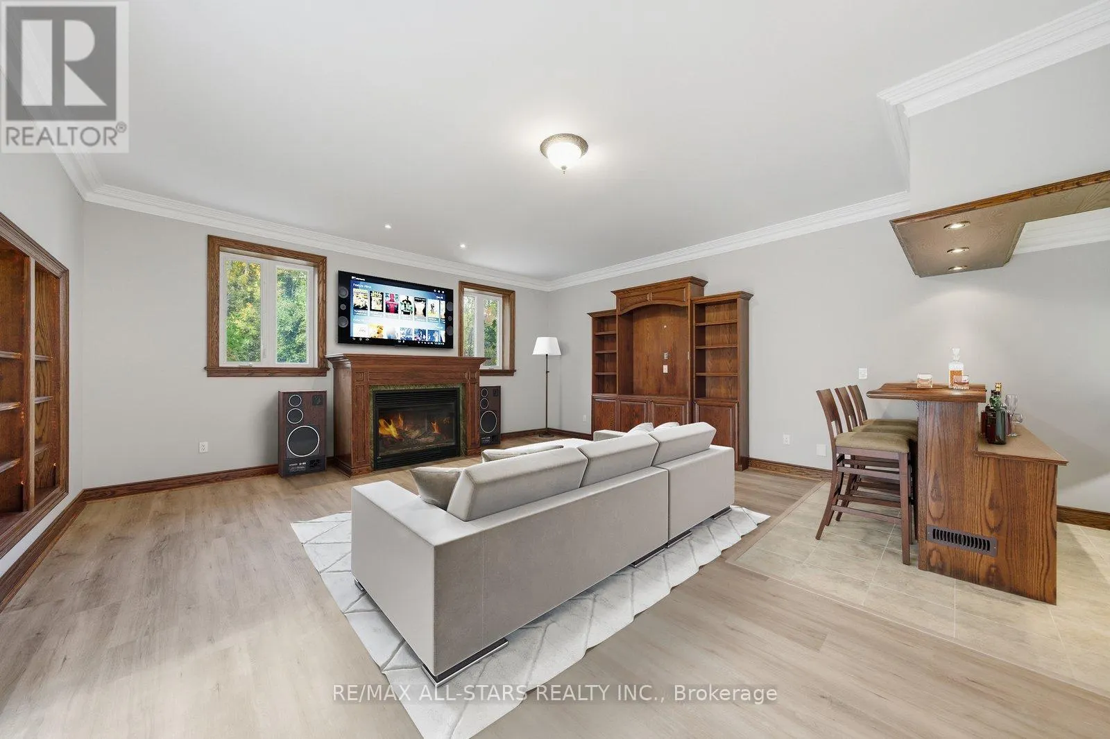 40 ALGONQUIN FOREST DRIVE