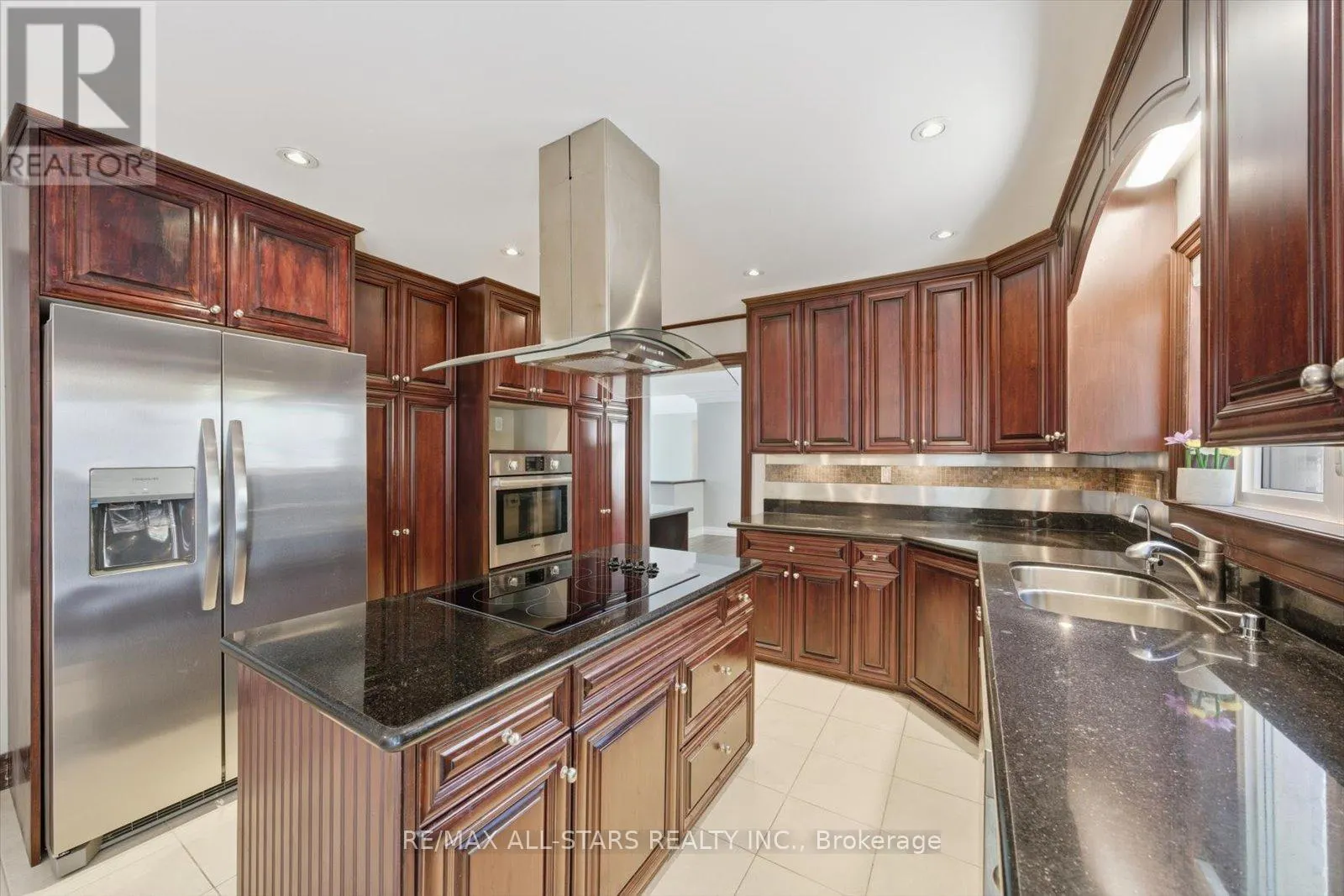 40 ALGONQUIN FOREST DRIVE