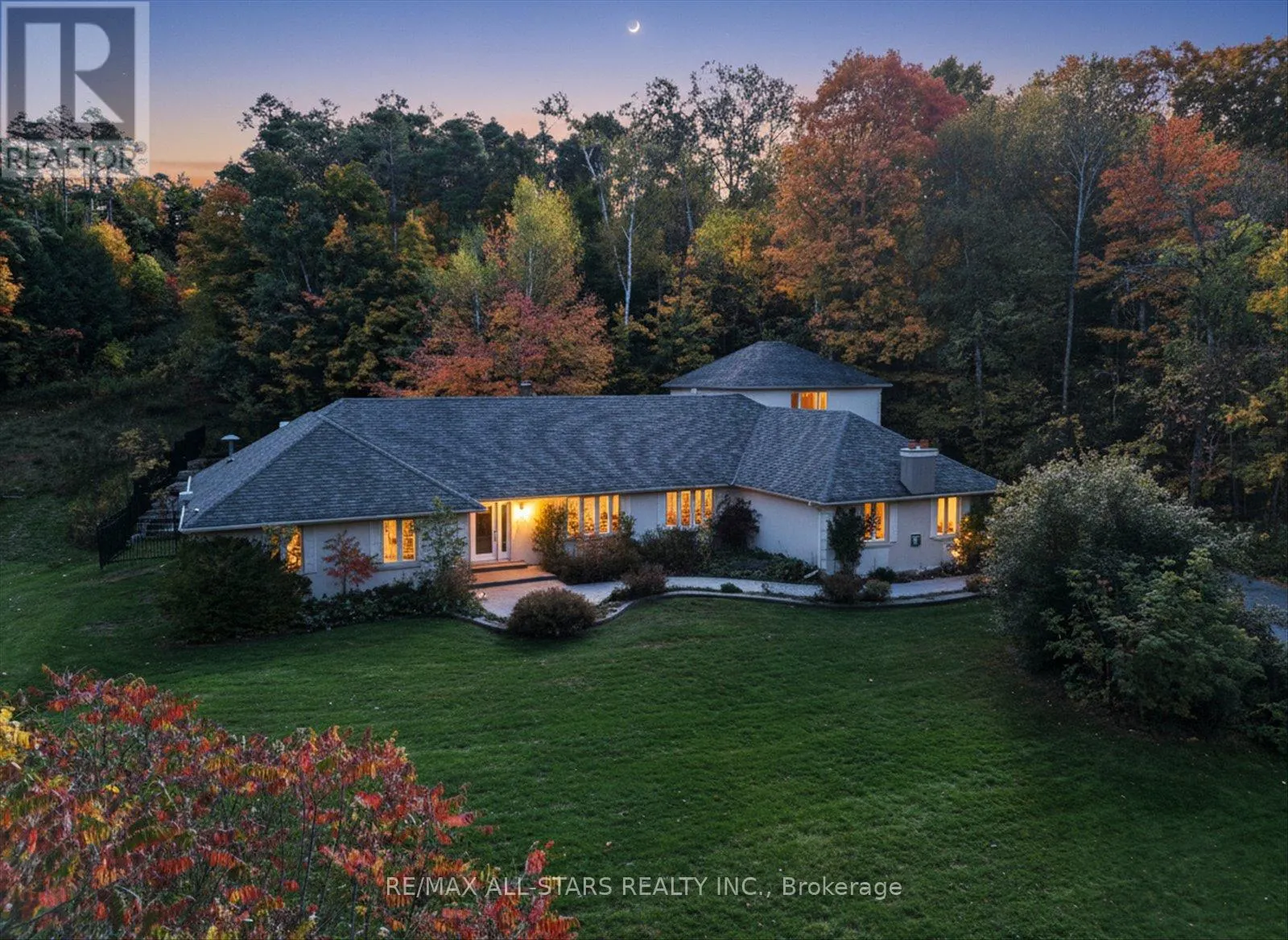 40 ALGONQUIN FOREST DRIVE