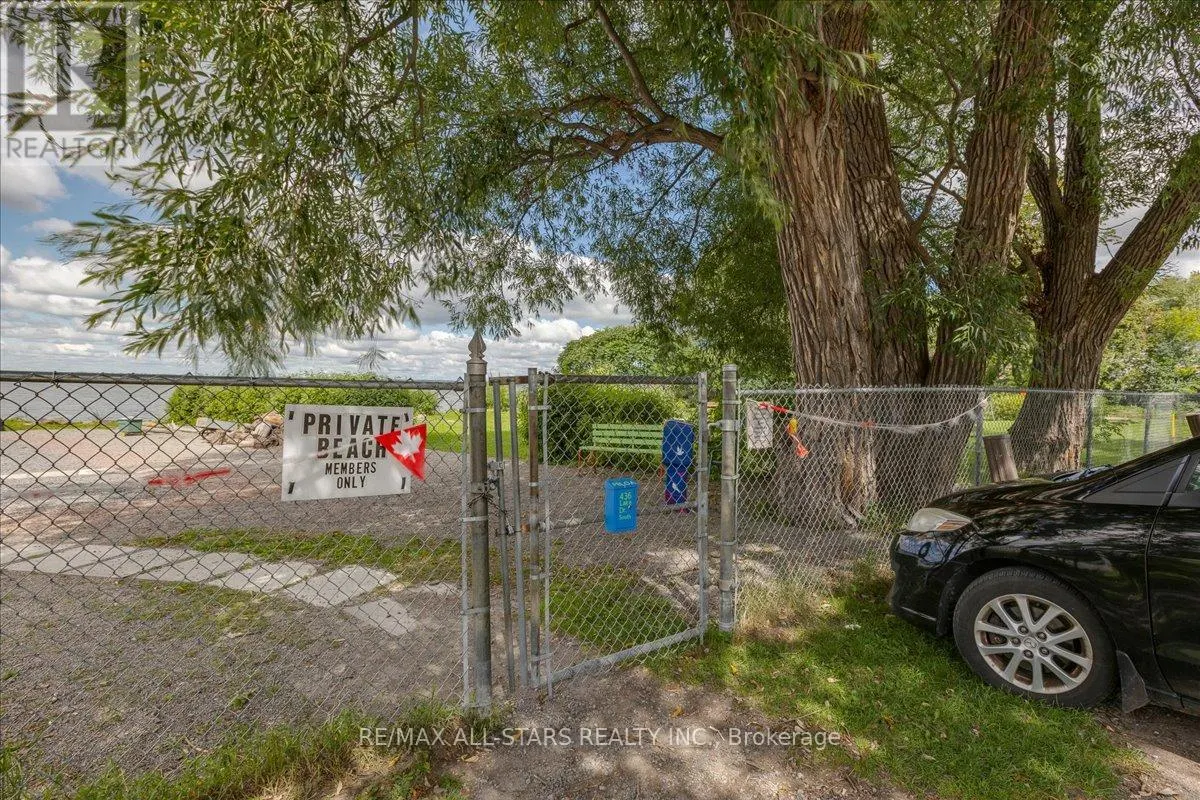 288 WOODYCREST AVENUE
