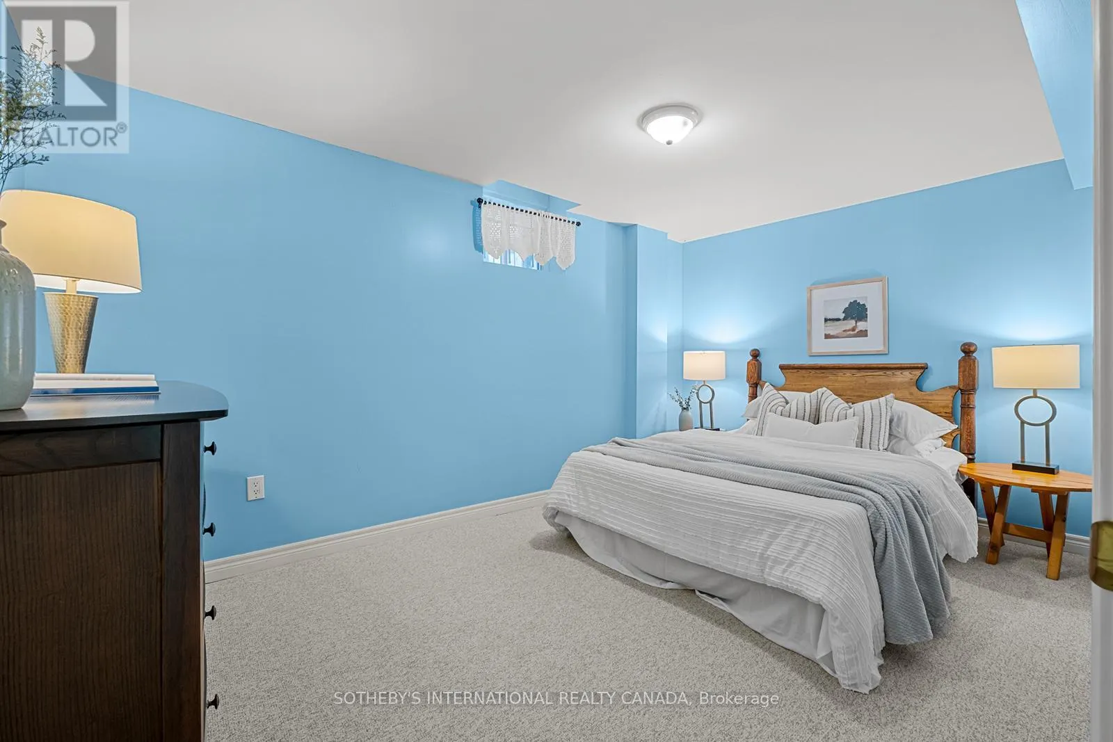 8 HARPER HILL ROAD