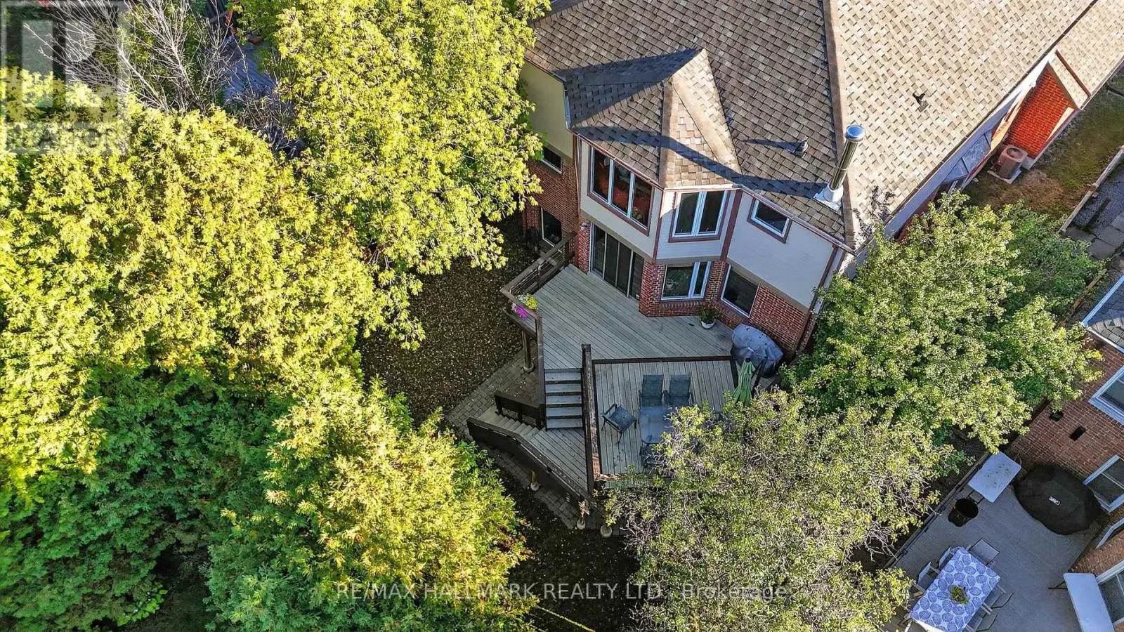 26 STACEY CRESCENT