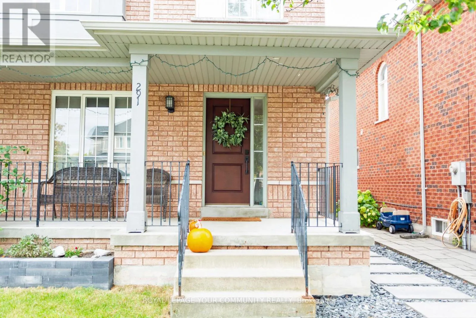 291 VIA CARMINE AVENUE