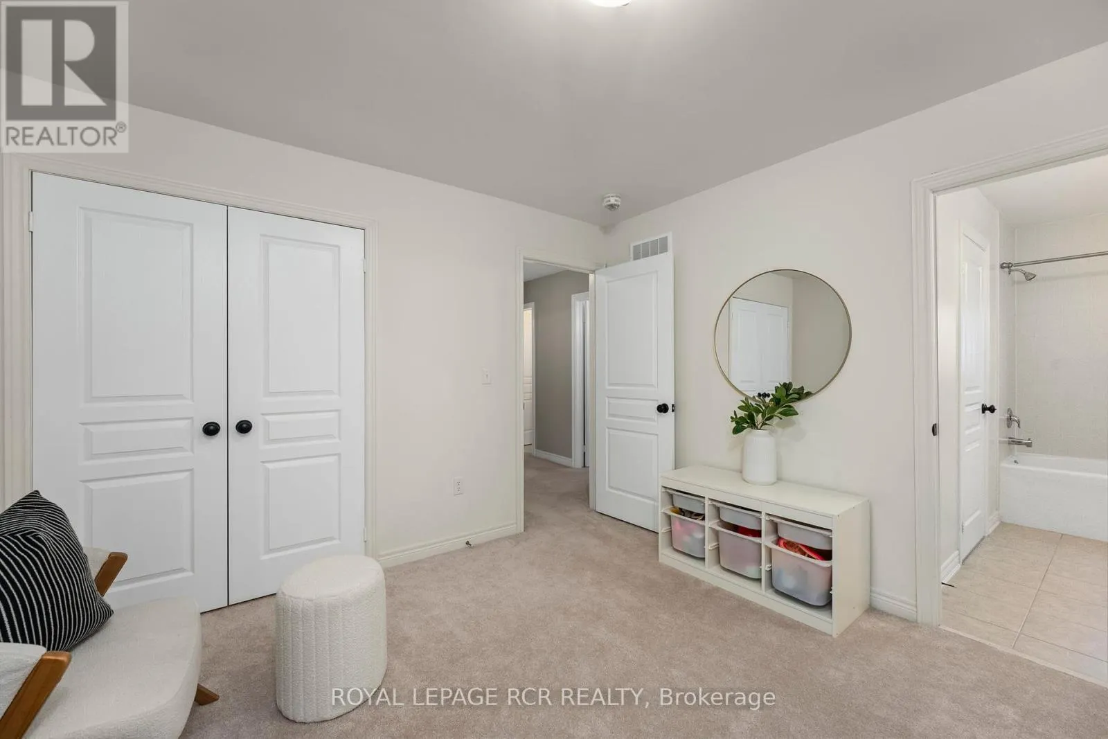 12 JOHN WEDDELL AVENUE
