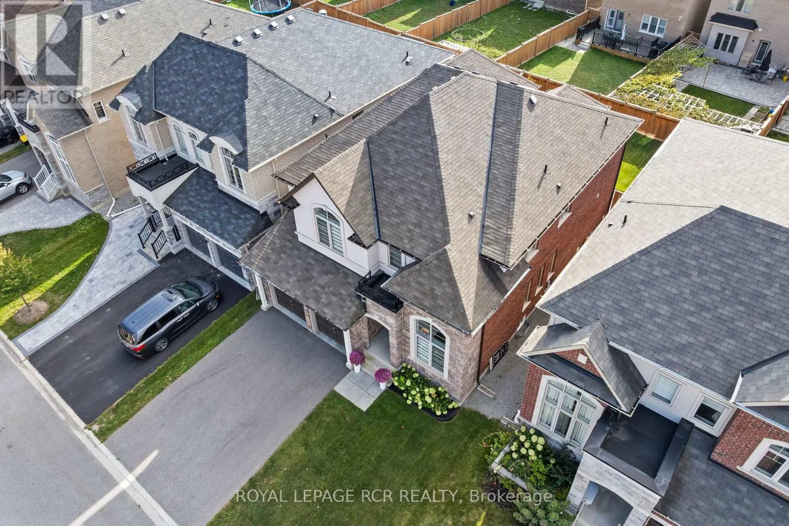 12 JOHN WEDDELL AVENUE