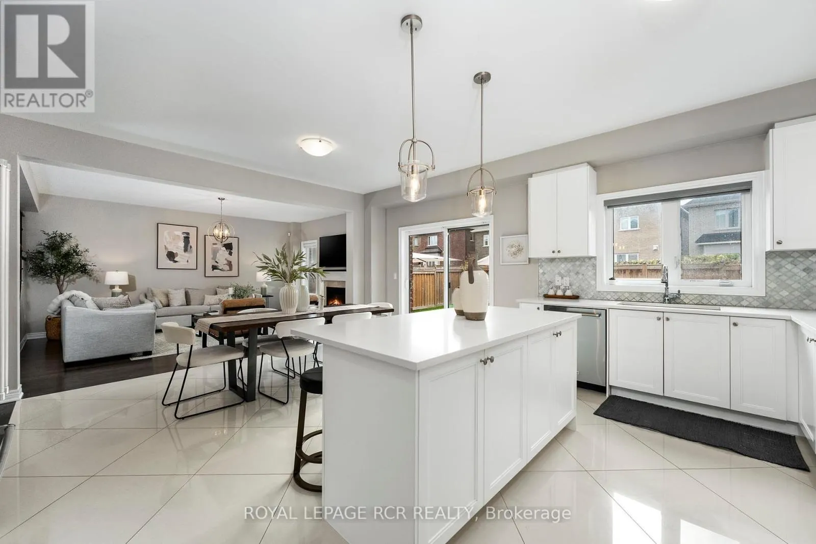 12 JOHN WEDDELL AVENUE