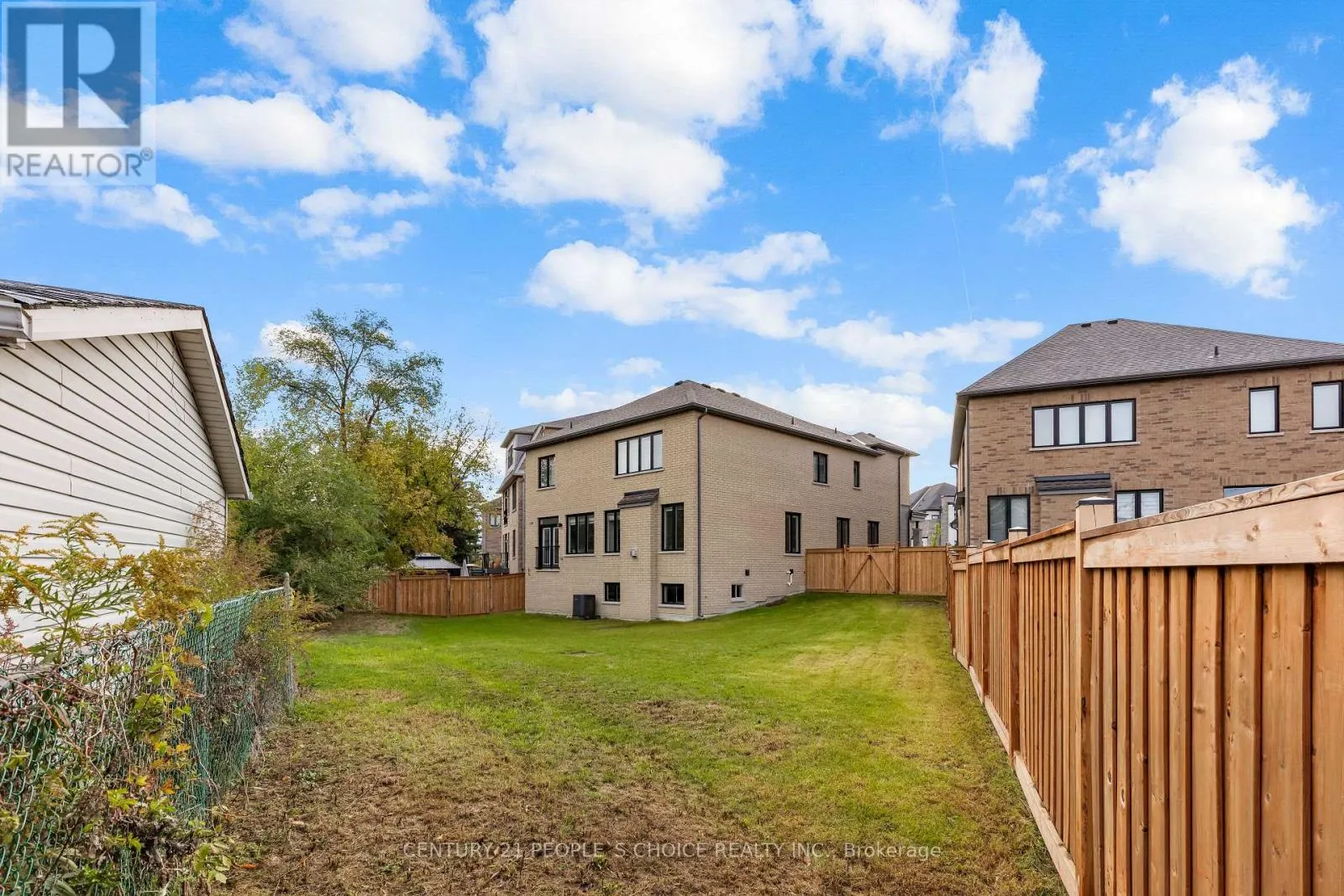 52 COLDWELL BAY CIRCLE