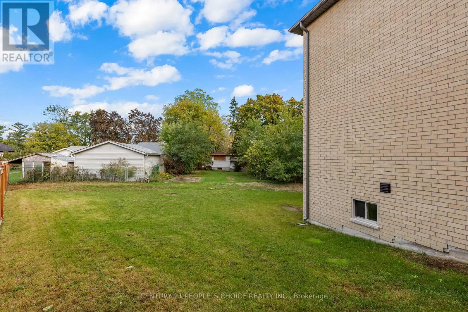 52 COLDWELL BAY CIRCLE