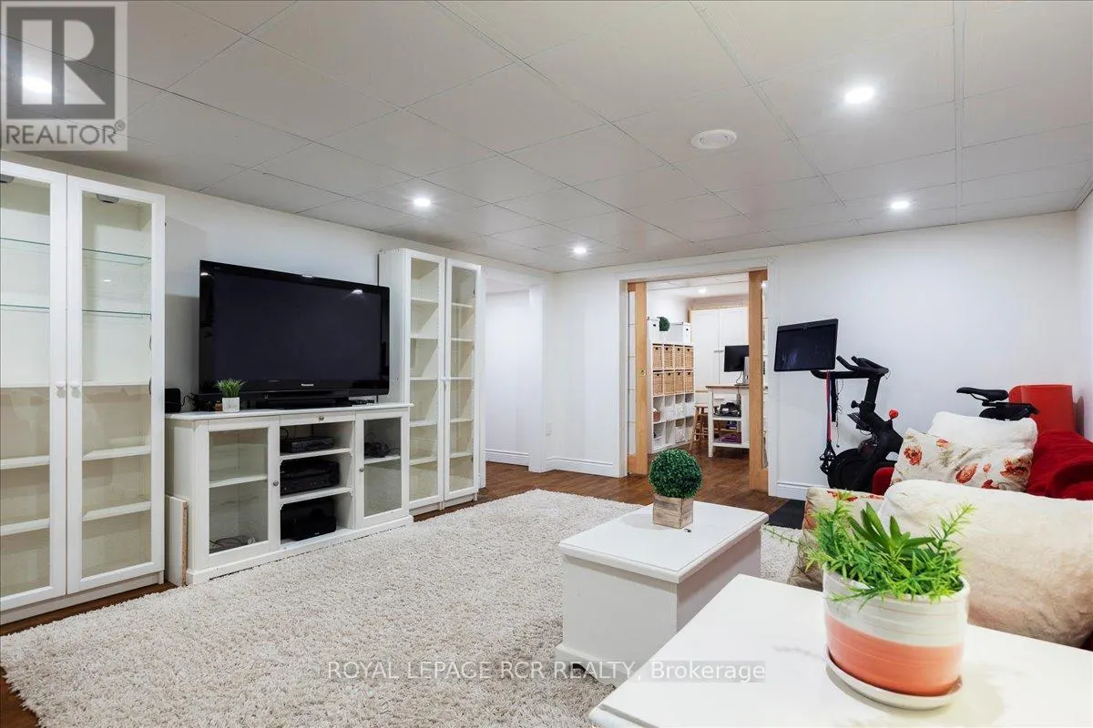 501 SAMUEL HARPER COURT