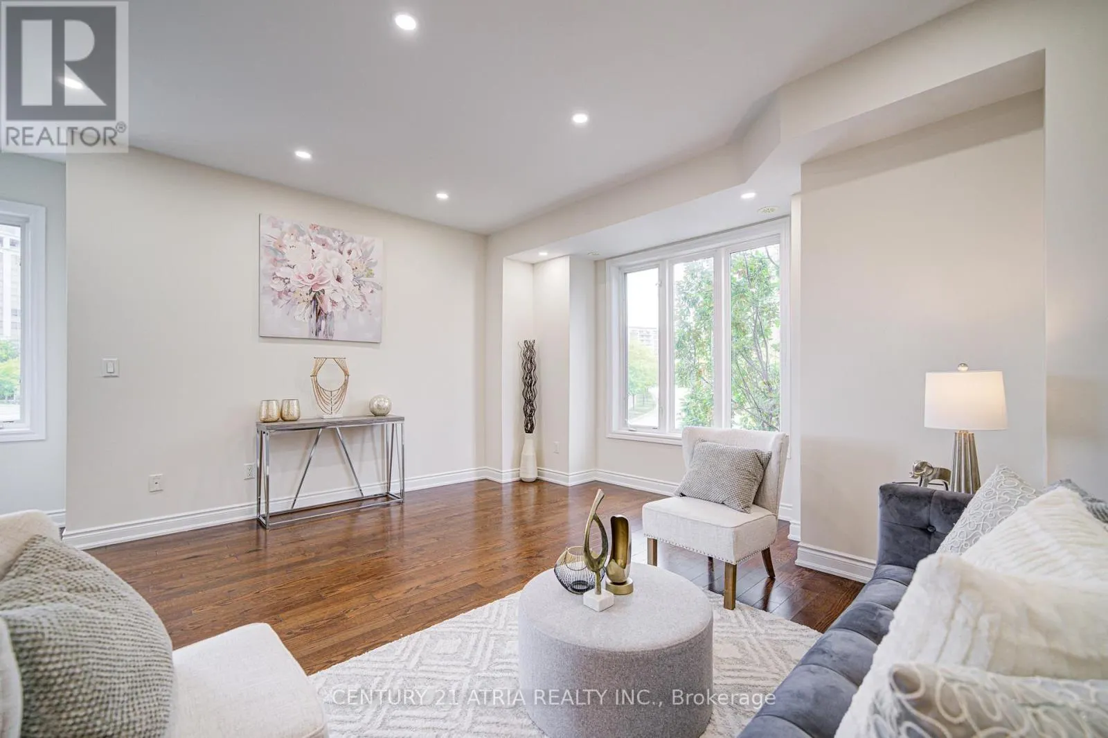 215 SOUTH PARK ROAD
