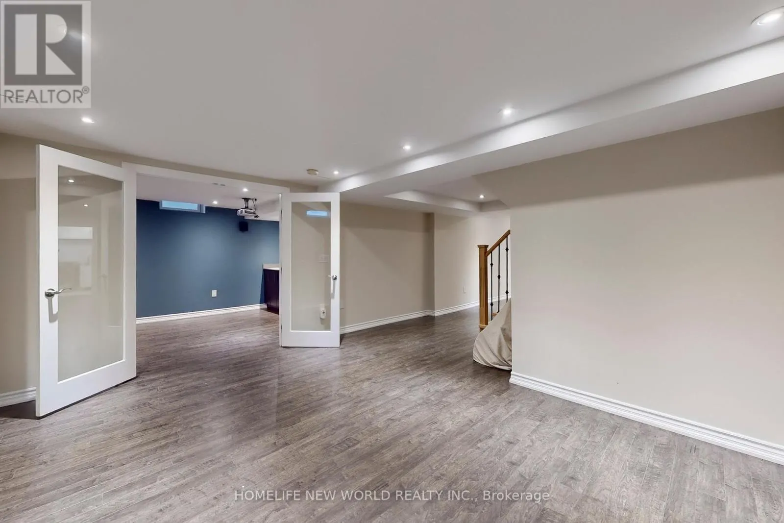 74 SAINT JAMES AVENUE