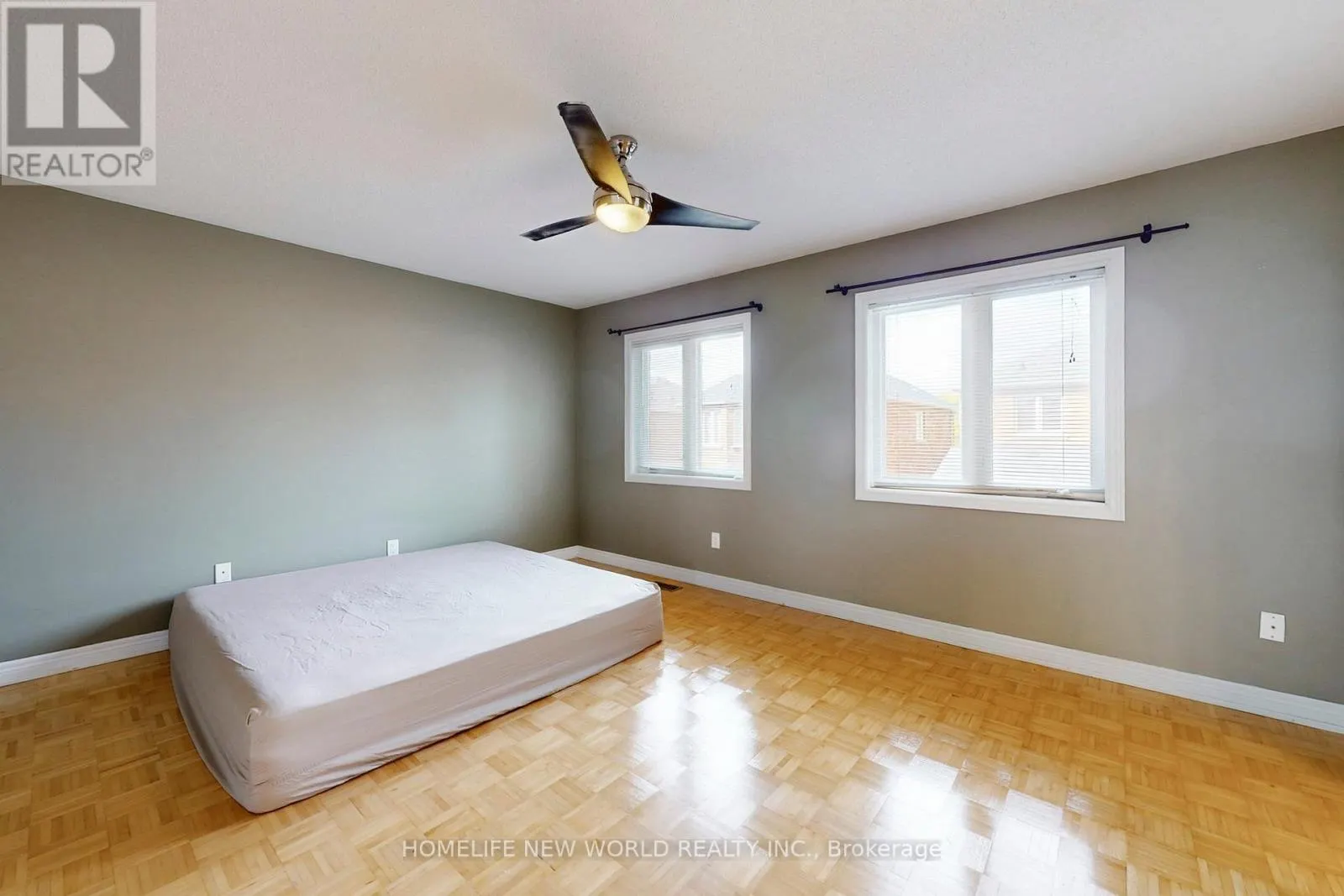74 SAINT JAMES AVENUE