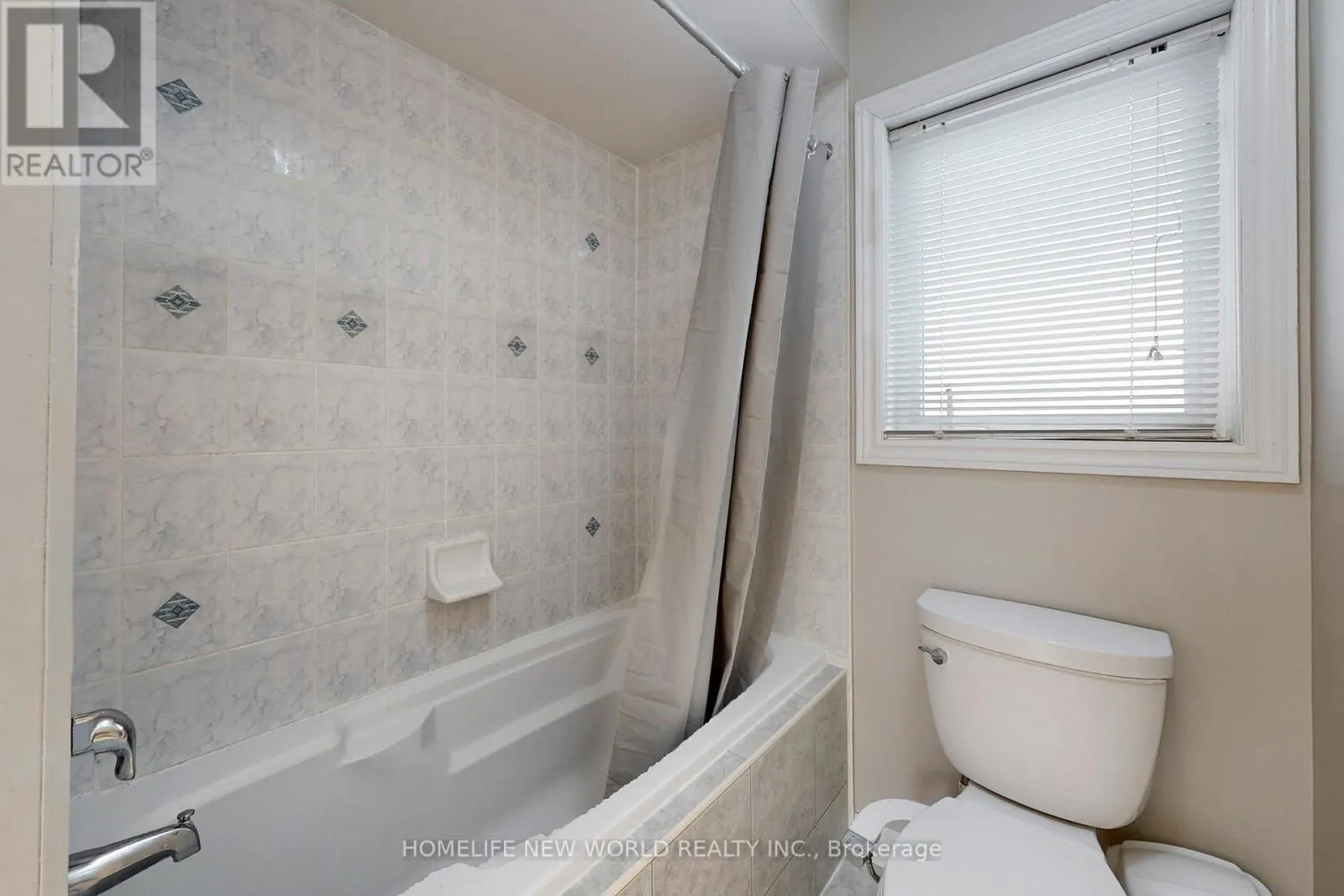 74 SAINT JAMES AVENUE