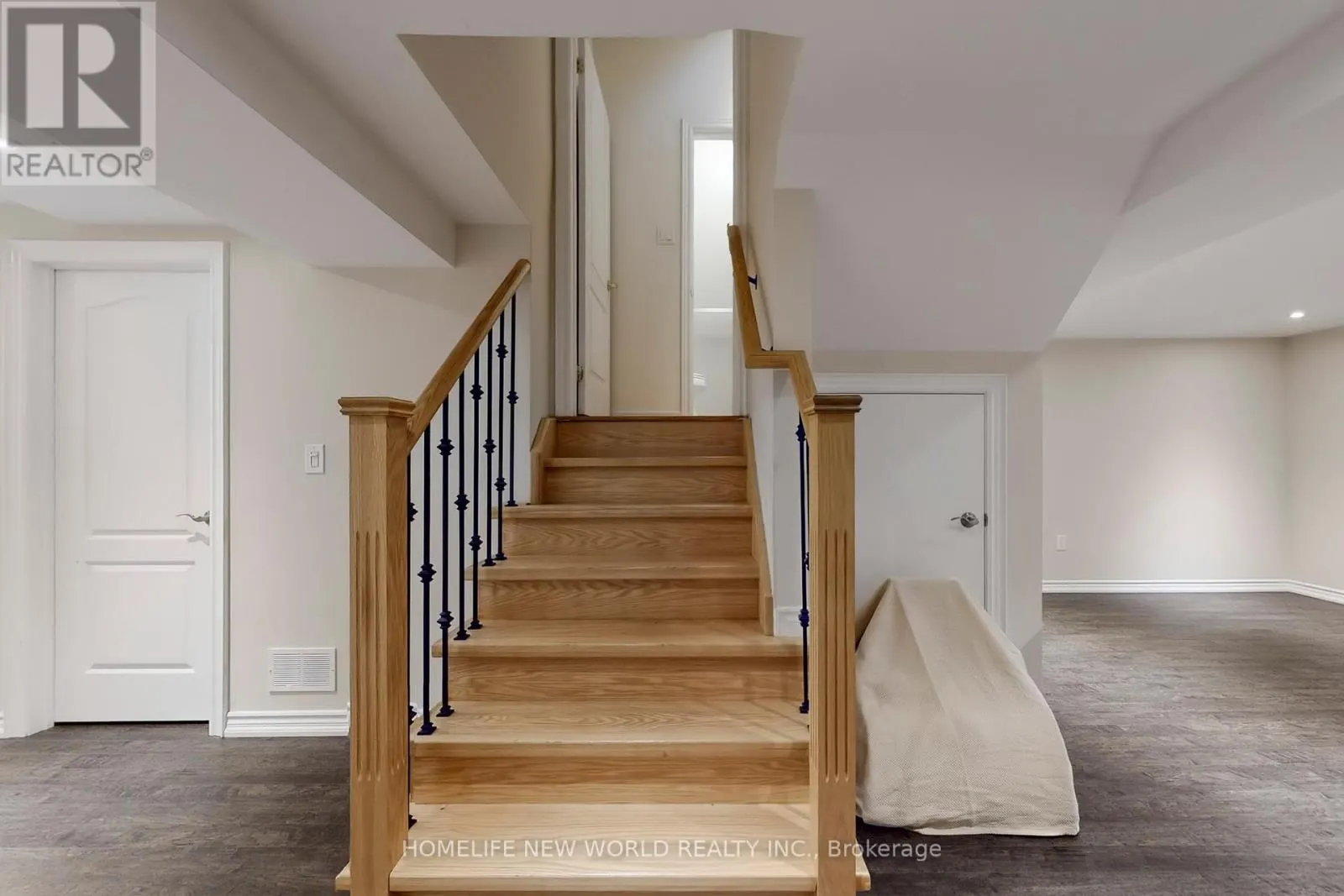 74 SAINT JAMES AVENUE