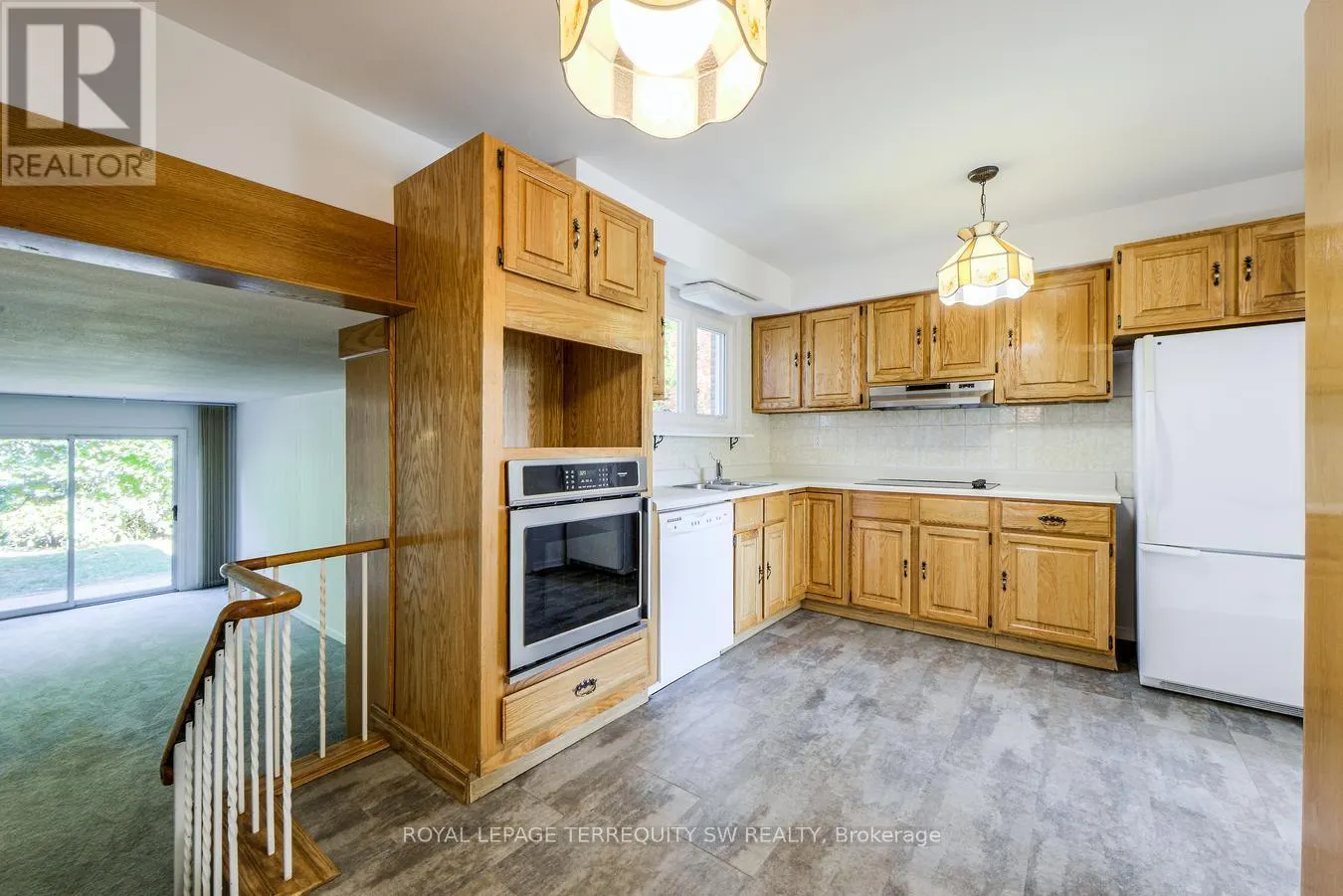329 DENNIE AVENUE
