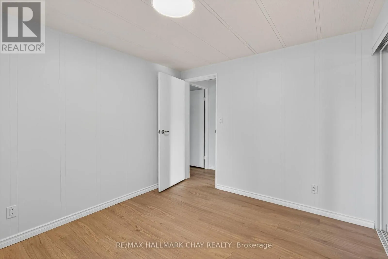 3 LINDEN LANE