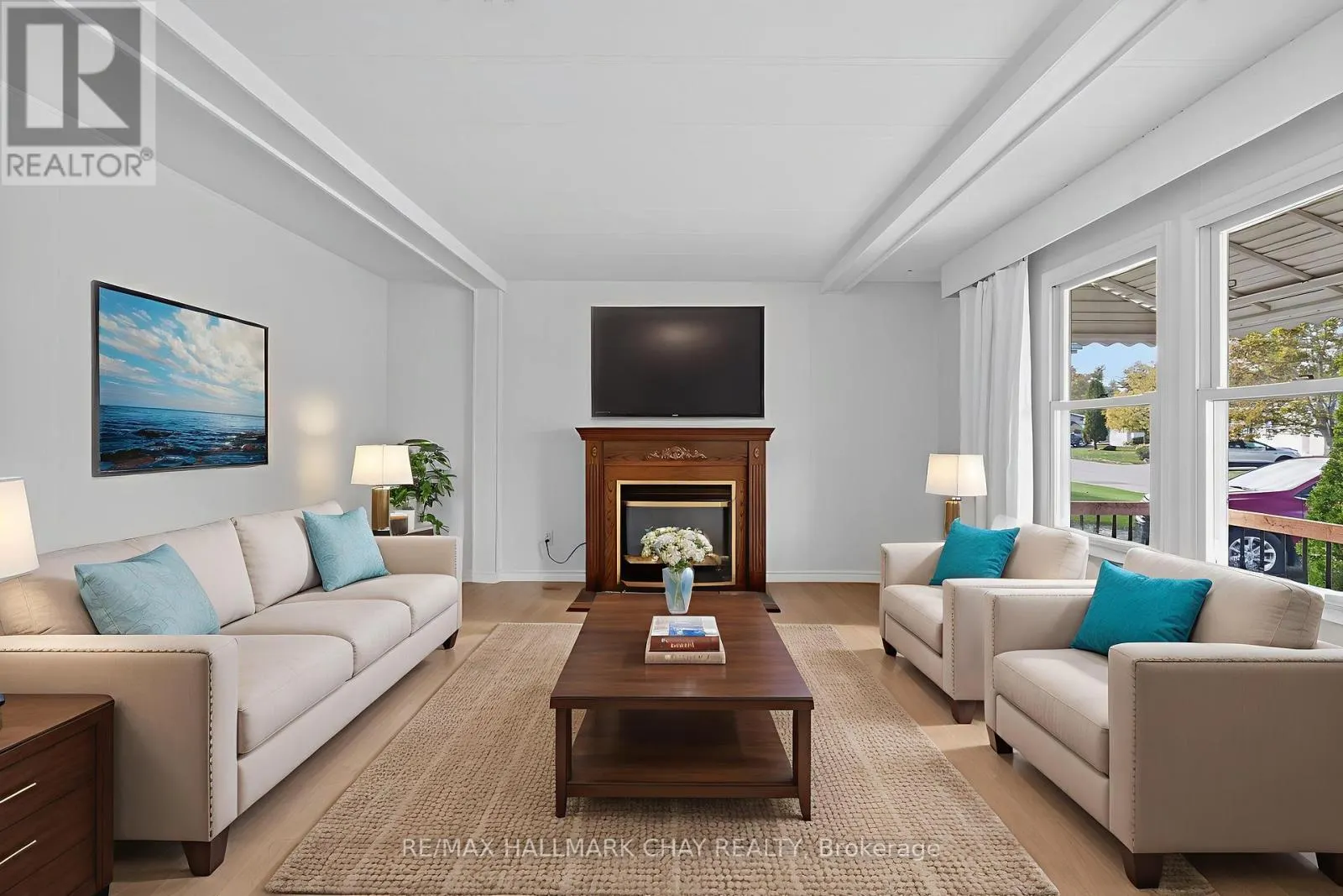 3 LINDEN LANE