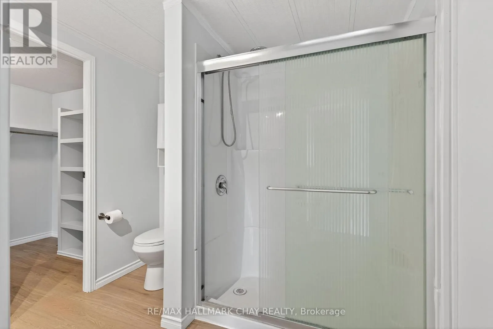 3 LINDEN LANE