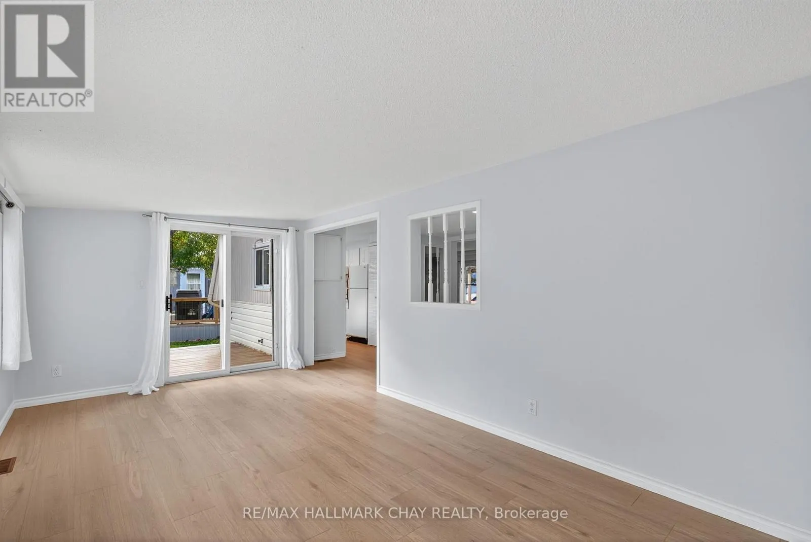3 LINDEN LANE