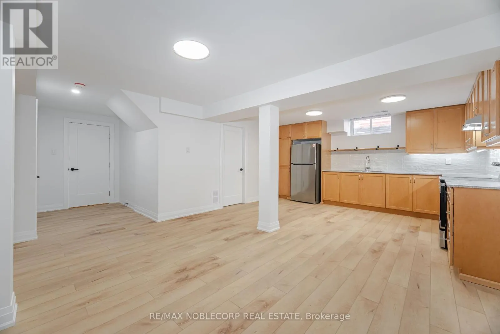LOWER - 131 DUNSTAN CRESCENT