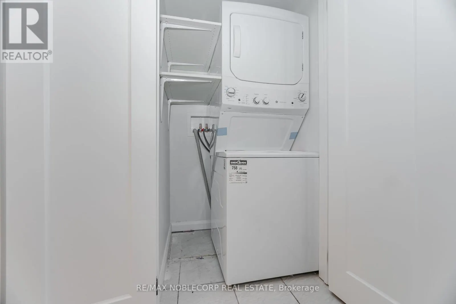 LOWER - 131 DUNSTAN CRESCENT