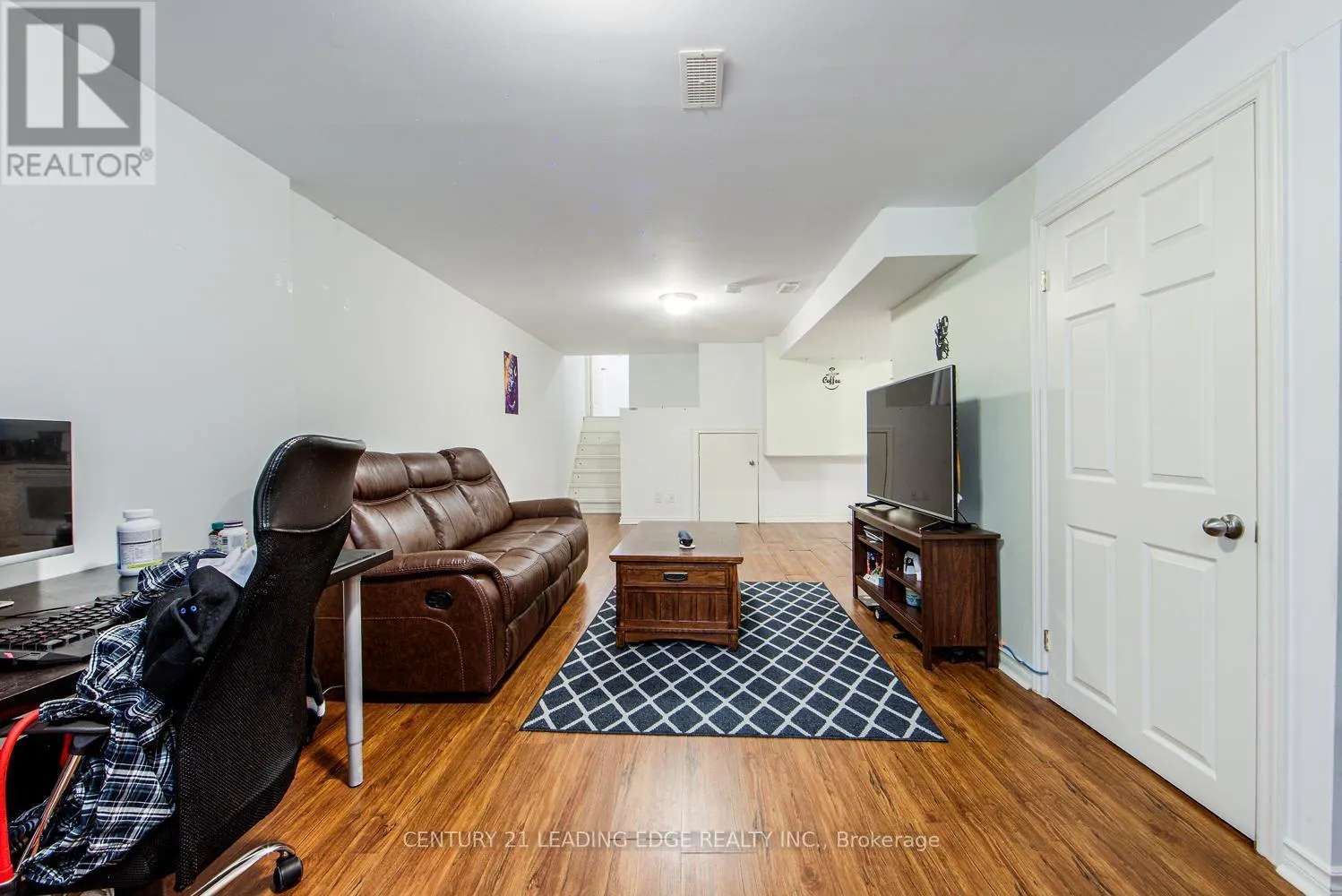 WALKOUT BASEMENT - 45 WALES AVENUE