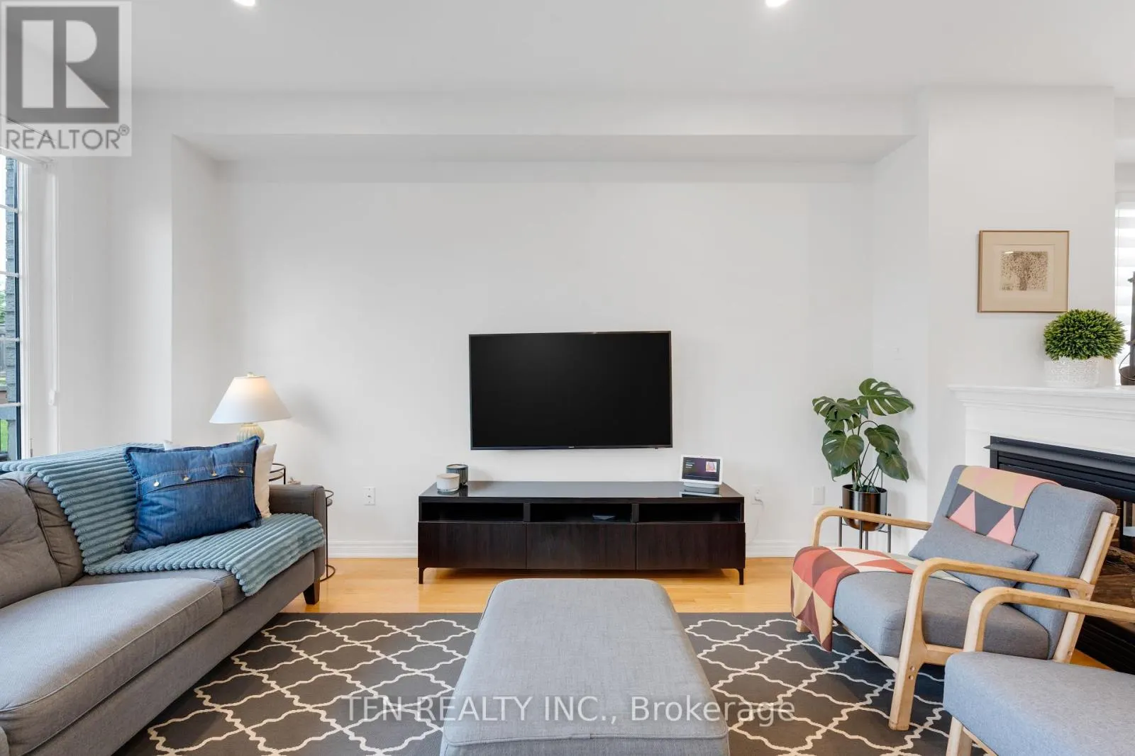 30 HASKETT DRIVE