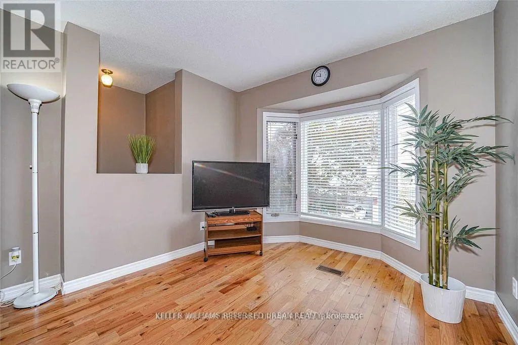 75 WILLIAM CURTIS CIRCLE