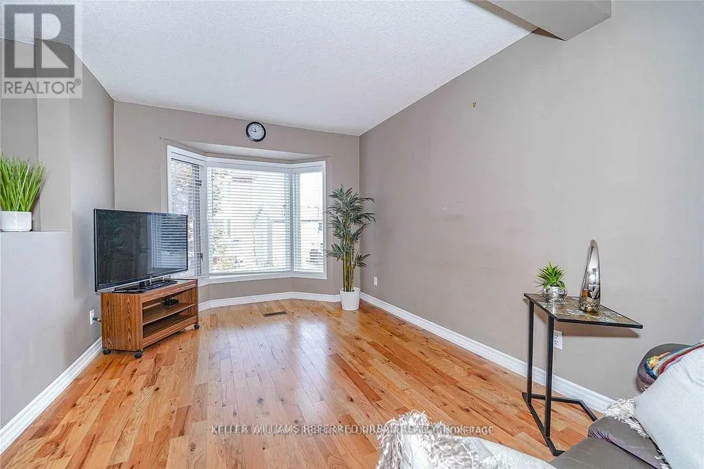 75 WILLIAM CURTIS CIRCLE