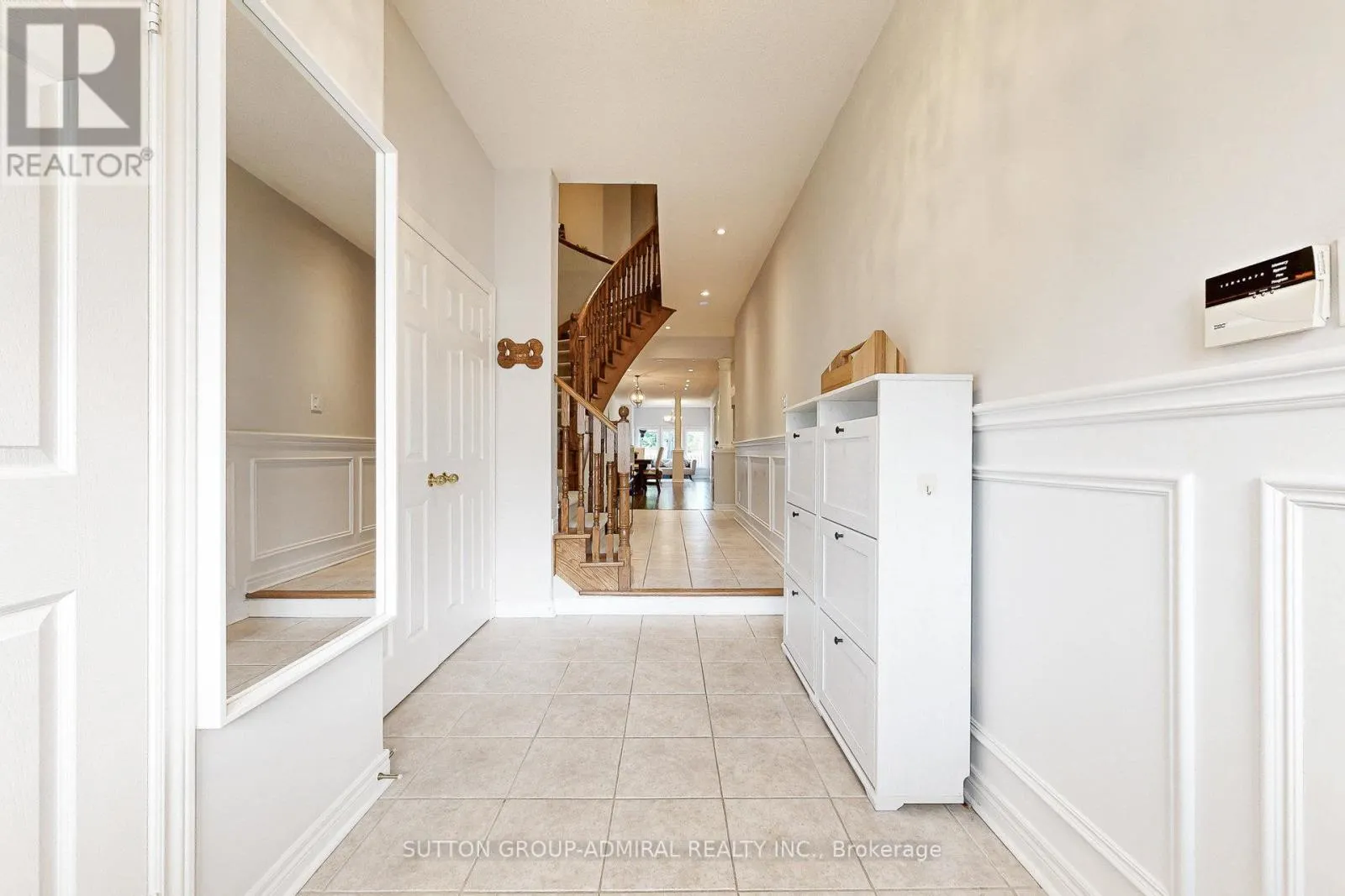 86 AUTUMN HILL BOULEVARD