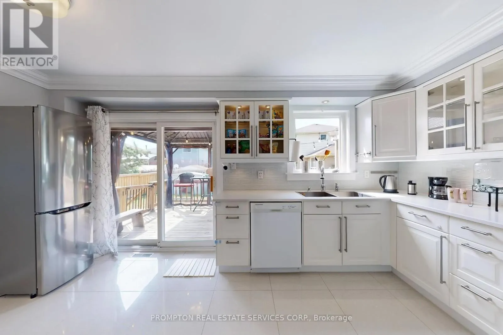 89 RIVERGLEN DRIVE