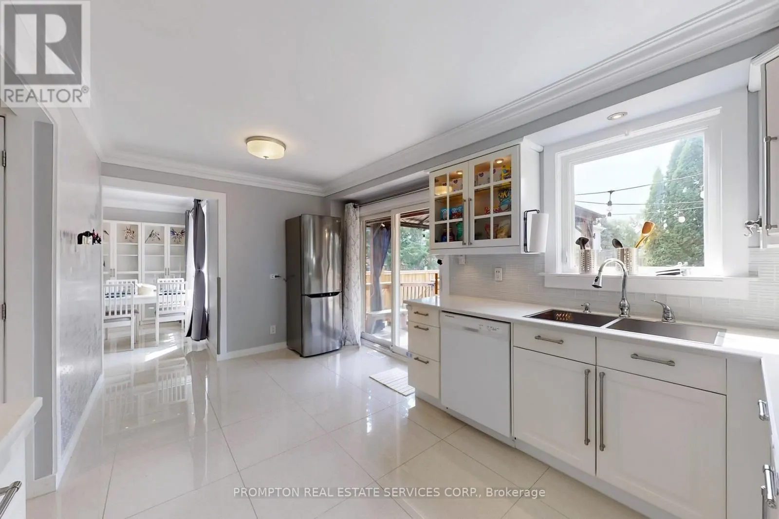 89 RIVERGLEN DRIVE