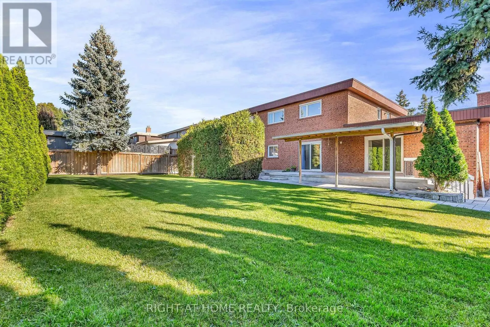 373 FIRGLEN RIDGE
