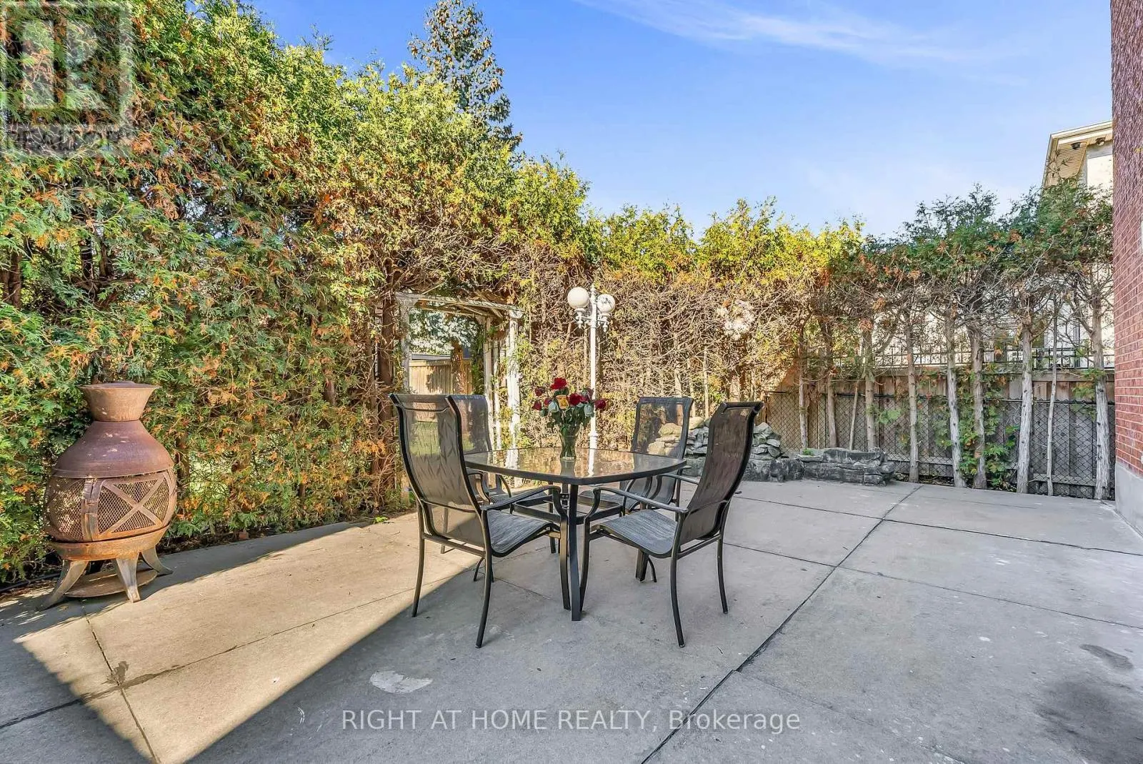 373 FIRGLEN RIDGE