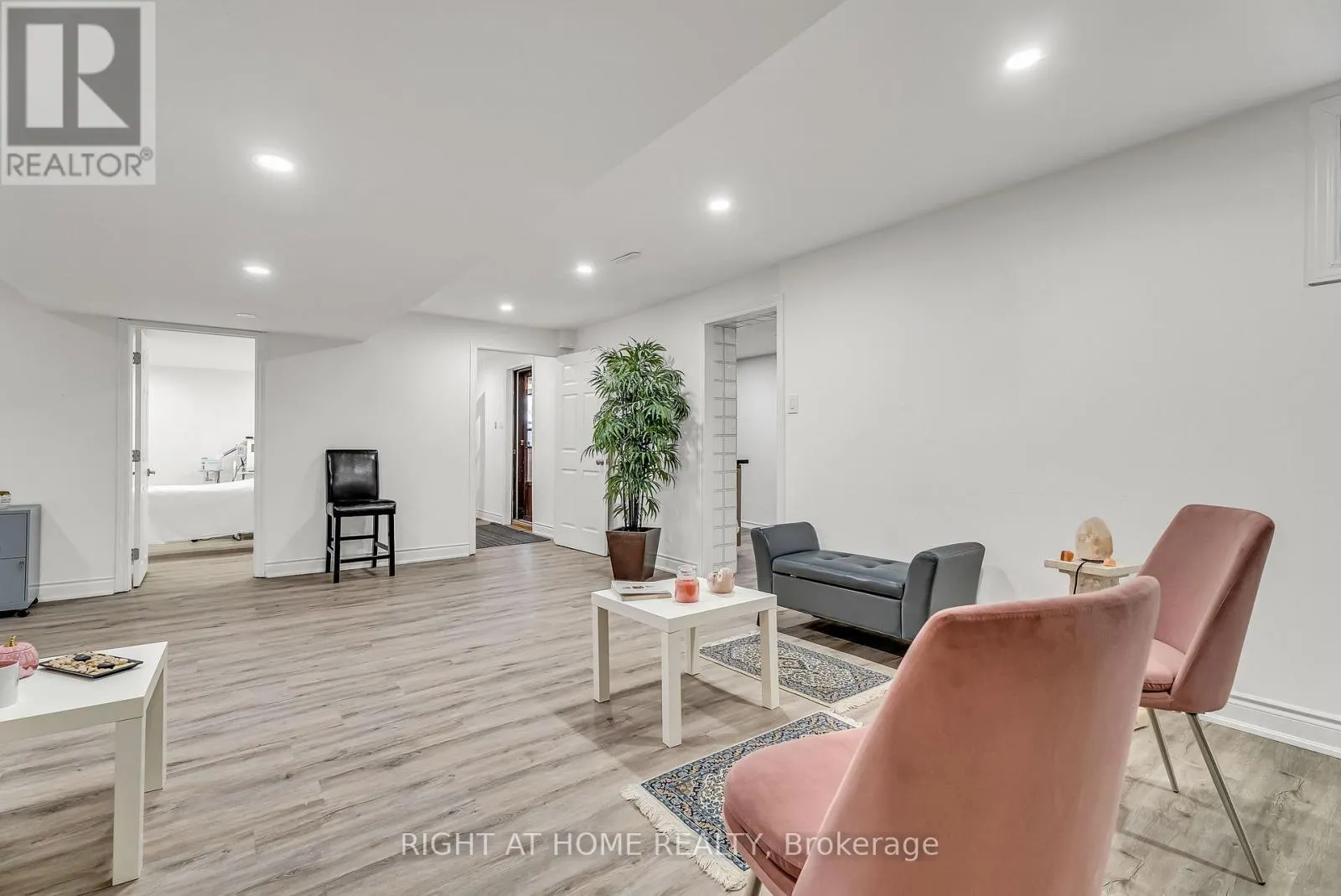 373 FIRGLEN RIDGE