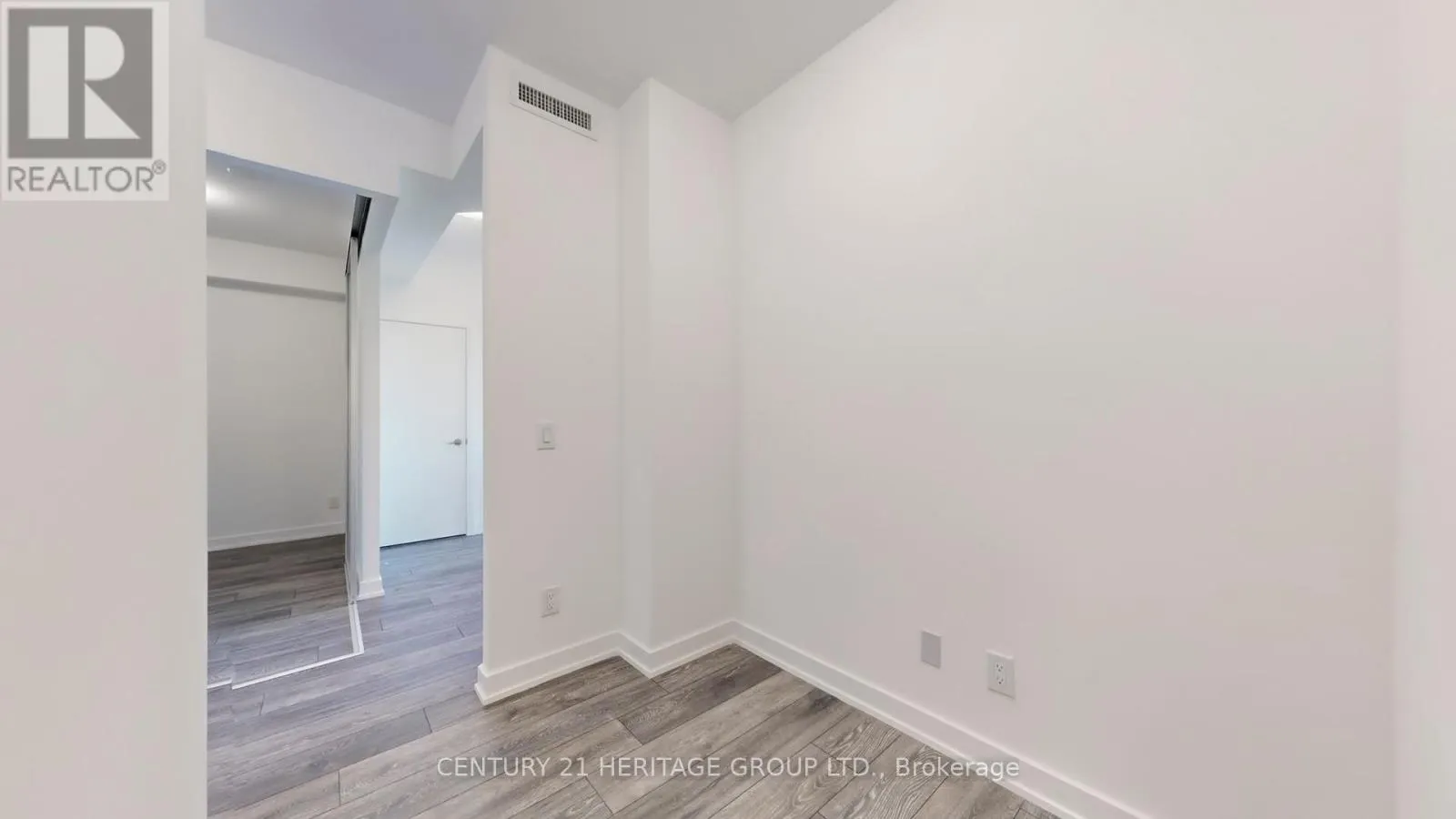 414 - 8888 YONGE STREET N