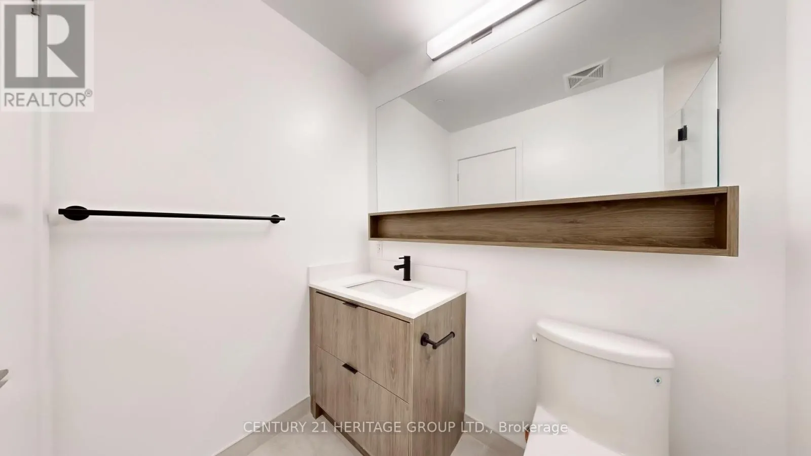 414 - 8888 YONGE STREET N