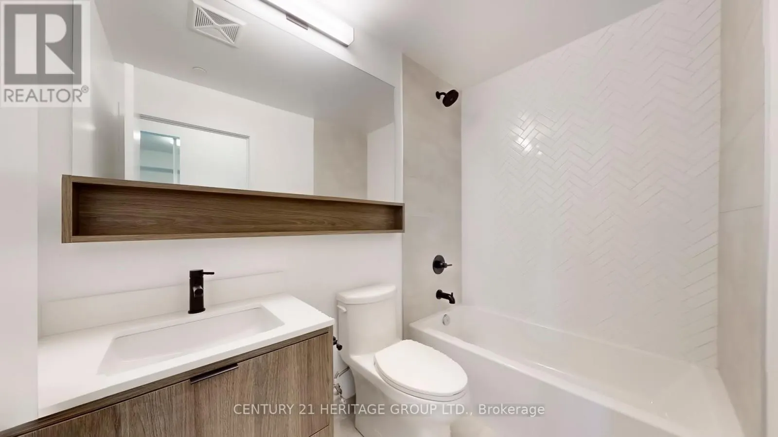 414 - 8888 YONGE STREET N