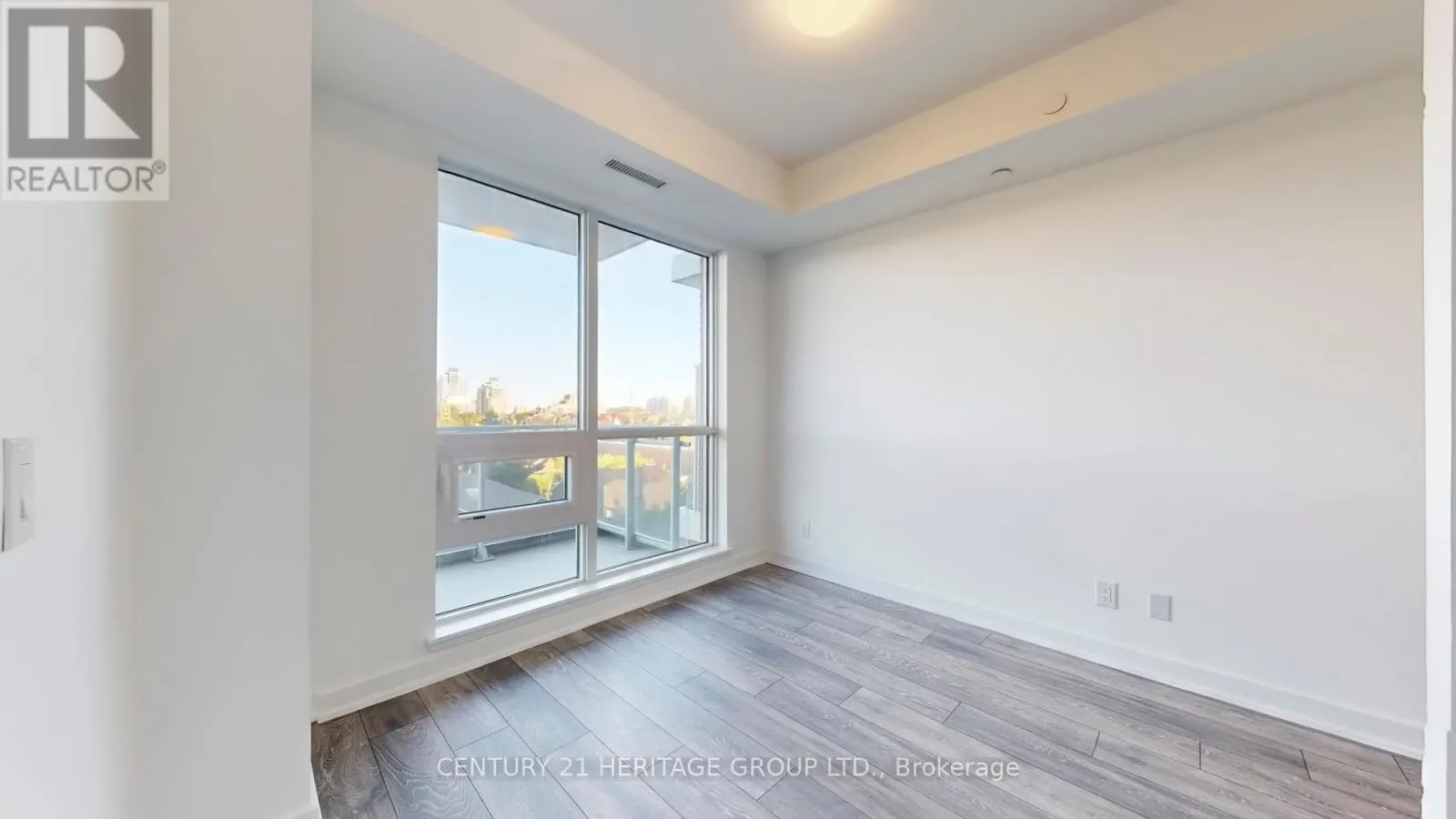 414 - 8888 YONGE STREET N
