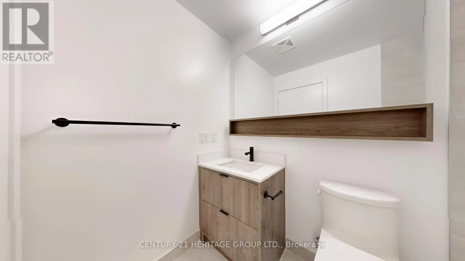 414 - 8888 YONGE STREET N