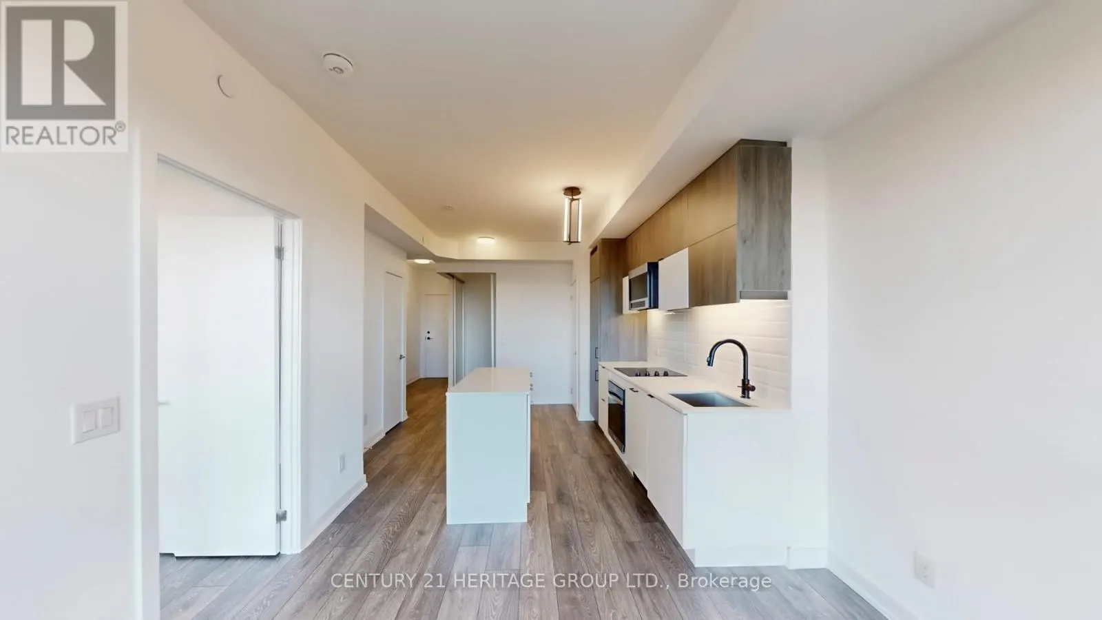 414 - 8888 YONGE STREET N