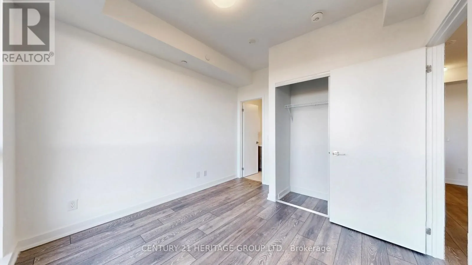 414 - 8888 YONGE STREET N