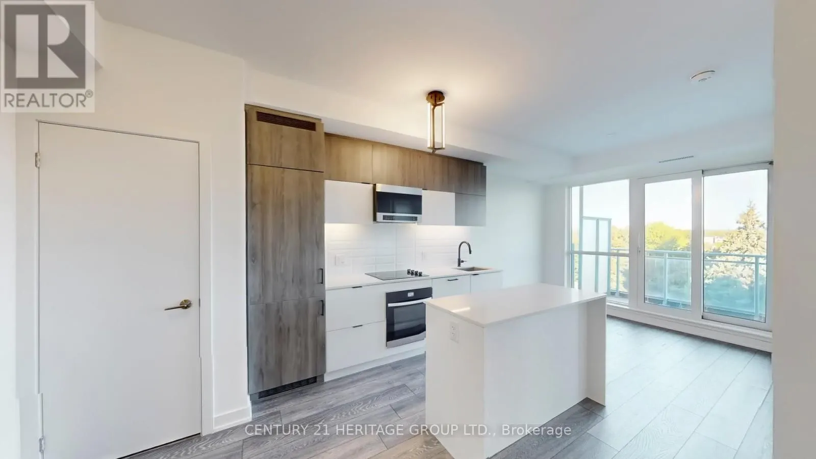 414 - 8888 YONGE STREET N