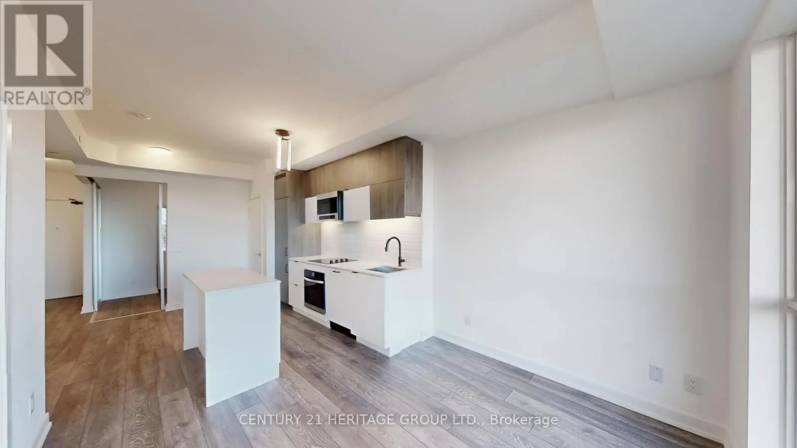 414 - 8888 YONGE STREET N