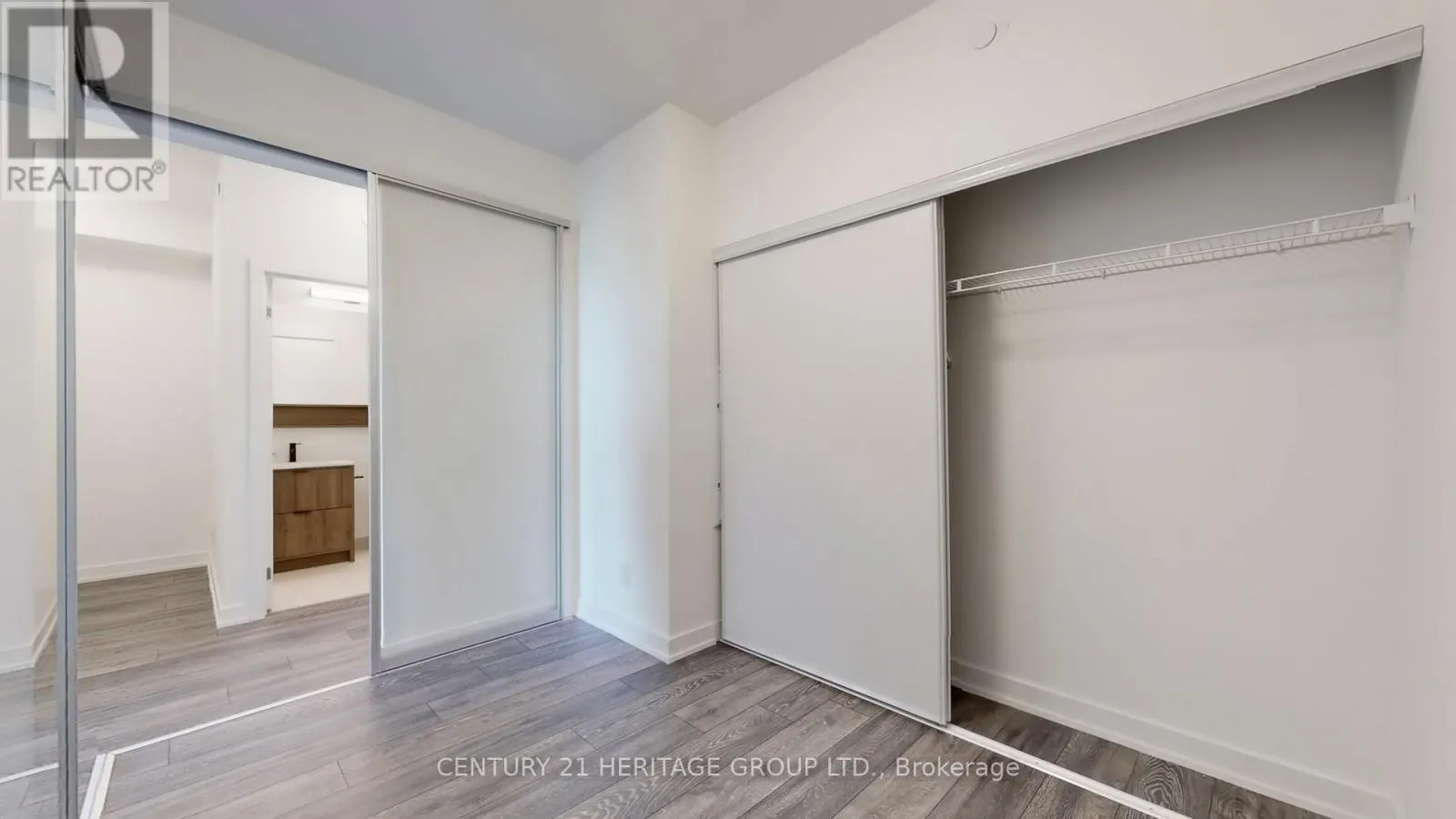 414 - 8888 YONGE STREET N